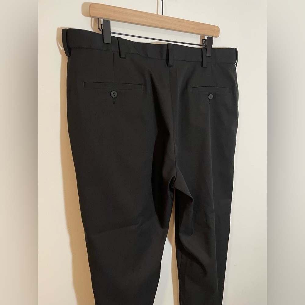 Haggar Classic Fit Performance Flex Black Dress Pants Mens Size 38 x 29 Like New - Picture 4 of 9